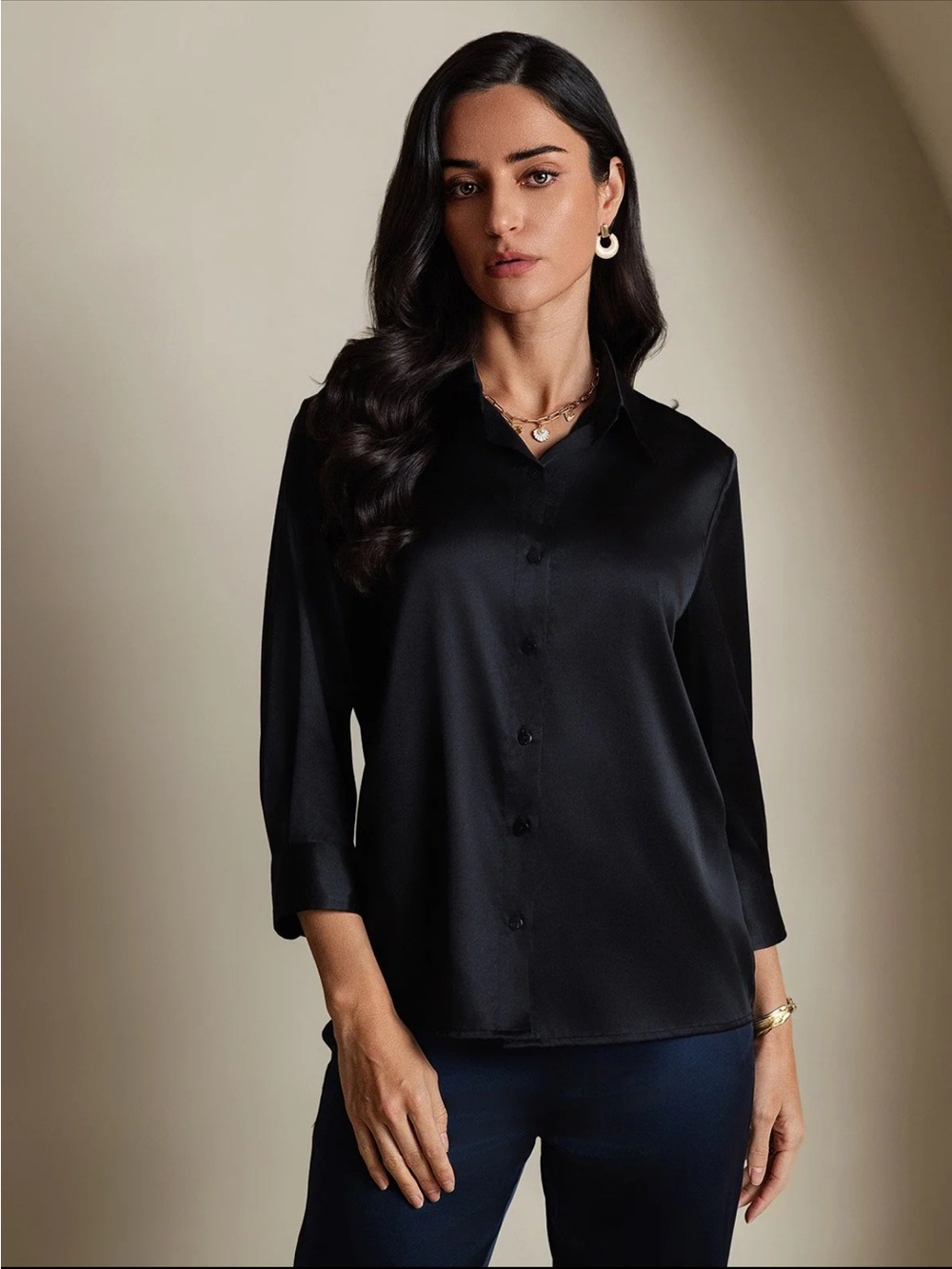 Women's Black 100 percent mulberry silk Button-Down Shirt - Classic Collar